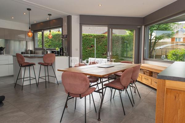 Achat maison près de GILLY SUR ISERE - 8 pièce(s) - 216 m² - 760 000 €