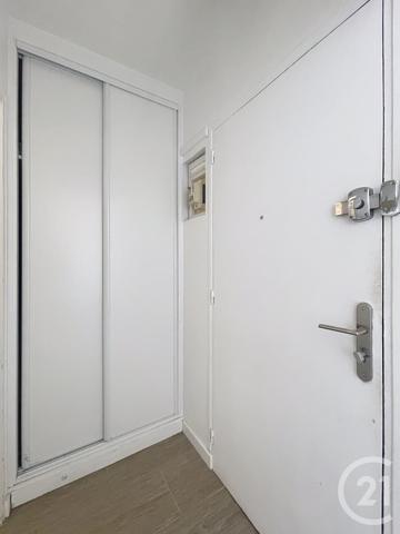 Appartement F1 à vendre  1 pièce - 27,93 m2 ORLEANS - 45