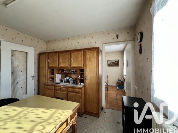 Maison à vendre 6 pièces 103 m² Tournon-sur-Rhône
