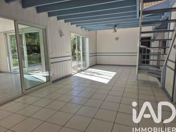 Maison à vendre 5 pièces 147 m² Valence-en-Poitou