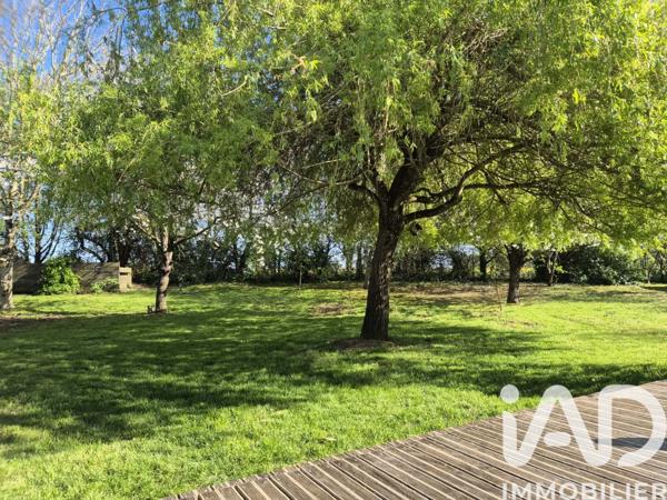 Maison à vendre 5 pièces 147 m² Valence-en-Poitou