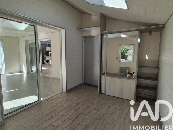 Maison à vendre 5 pièces 147 m² Valence-en-Poitou