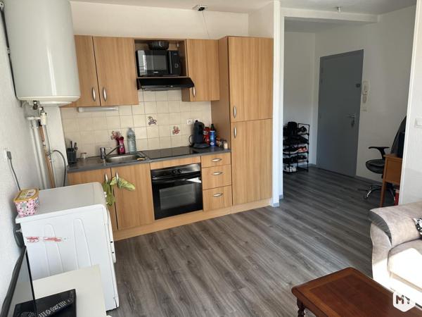 Investissement • Vente • 237m2 • Carrefour Europe • Chamalières 431 000 € FAI