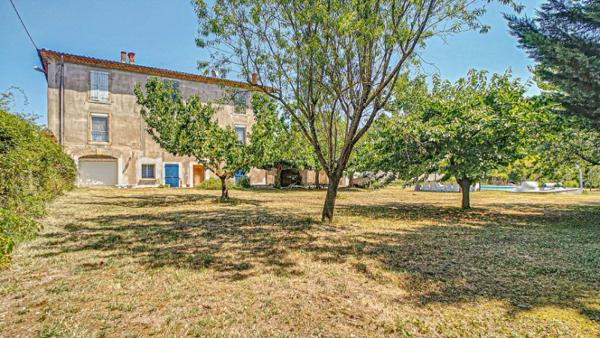 Splendide propriété avec accès privatif à la rivière