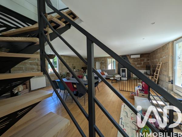 Maison à vendre 5 pièces 205 m² Châteauneuf-sur-Isère