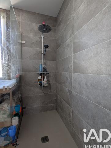Maison à vendre 5 pièces 205 m² Châteauneuf-sur-Isère