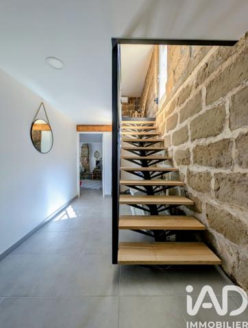 Maison à vendre 5 pièces 205 m² Châteauneuf-sur-Isère