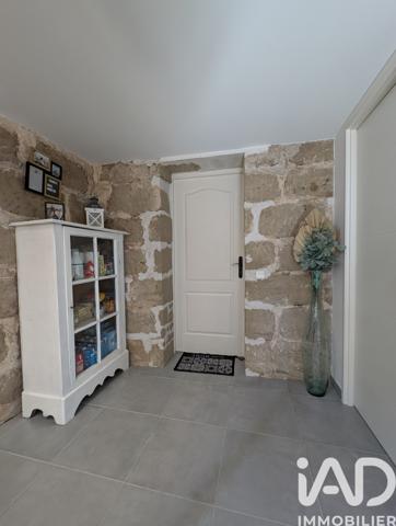 Maison à vendre 5 pièces 205 m² Châteauneuf-sur-Isère