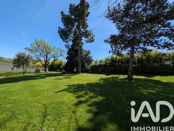 Maison à vendre 5 pièces 205 m² Châteauneuf-sur-Isère