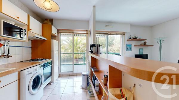 Appartement T3 à vendre  3 pièces - 66,06 m 2   ANGLET  - 64