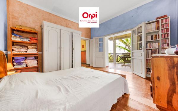 Maison à vendre    7 pièces •  Le Tampon