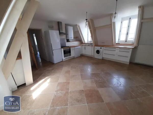 Appartement à louer 3 pièces 95.7m² Chinon (37500)