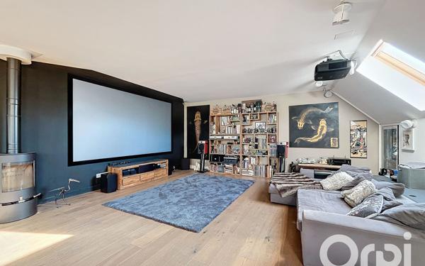 Appartement à vendre    4 pièces • 169,15 m2 Arthaz-Pont-Notre-Dame