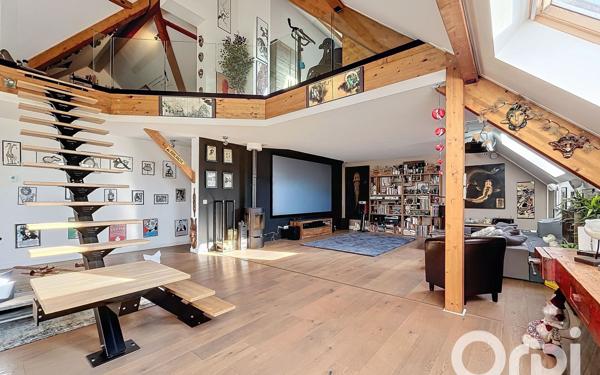 Appartement à vendre    4 pièces • 169,15 m2 Arthaz-Pont-Notre-Dame