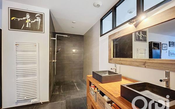 Appartement à vendre    4 pièces • 169,15 m2 Arthaz-Pont-Notre-Dame