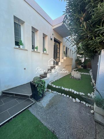 Propriété exceptionnelle Agde 795 000