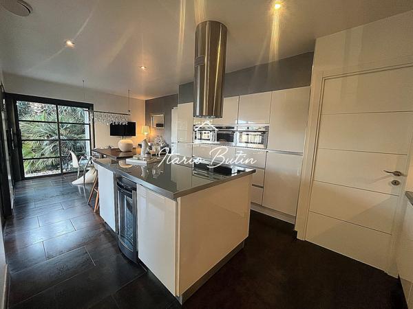 Propriété exceptionnelle Agde 795 000