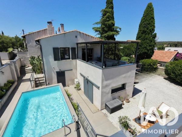 Maison à vendre 6 pièces 180 m² Nîmes