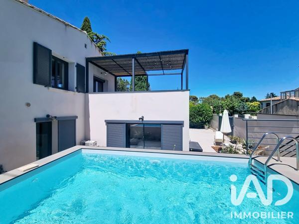 Maison à vendre 6 pièces 180 m² Nîmes