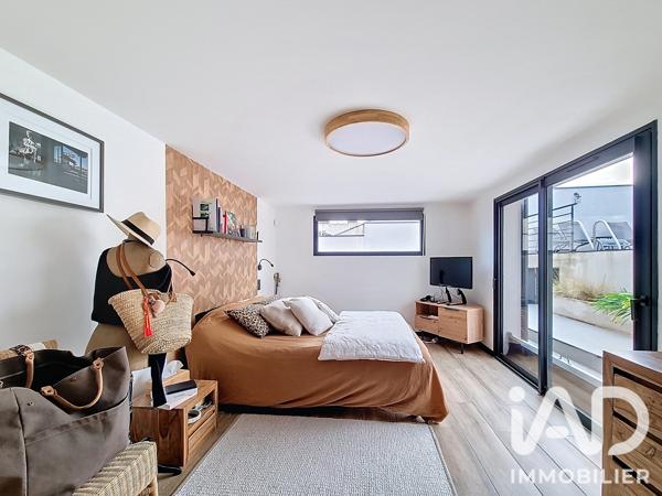 Maison à vendre 6 pièces 180 m² Nîmes