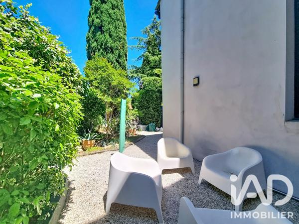 Maison à vendre 6 pièces 180 m² Nîmes