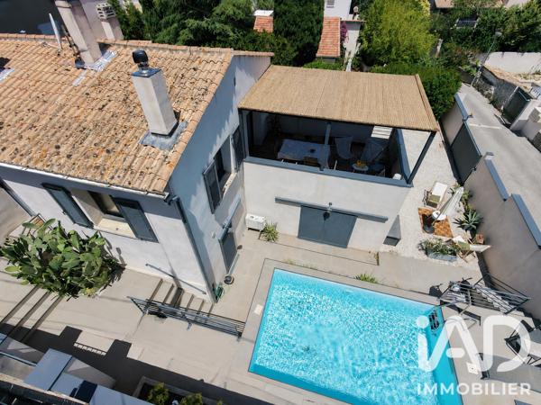 Maison à vendre 6 pièces 180 m² Nîmes