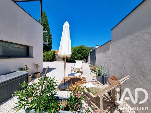 Maison à vendre 6 pièces 180 m² Nîmes