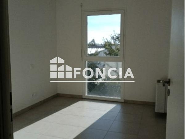 Location Maison 4 pièces 86.7 m² - ROUTE DU VIEUX CANNET Le Cannet Des Maures 83340