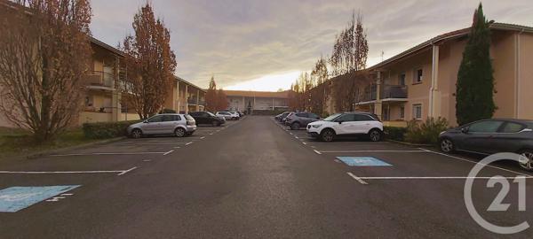 Appartement T2 à vendre  2 pièces - 45 m 2   LAVELANET  - 09