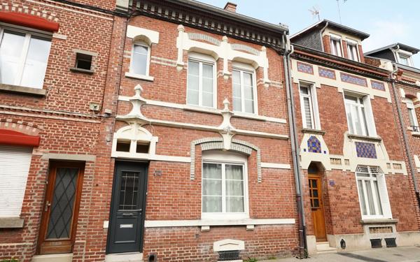 Maison à vendre    6 pièces •  Amiens