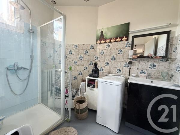 Maison à vendre  4 pièces - 94,40 m 2   SALVIAC  - 46