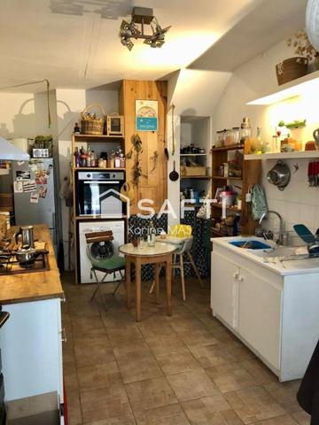 Maison de village avec terrasse et terrain non attenant