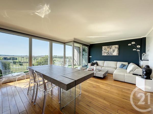 Appartement F5 à vendre  5 pièces - 131,08 m2 ST CLOUD - 92