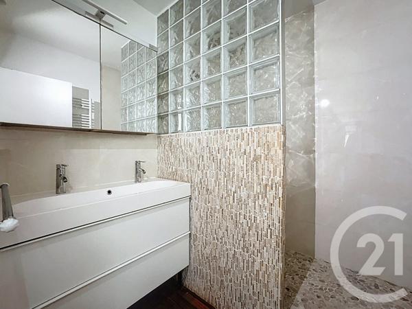 Appartement F5 à vendre  5 pièces - 131,08 m2 ST CLOUD - 92