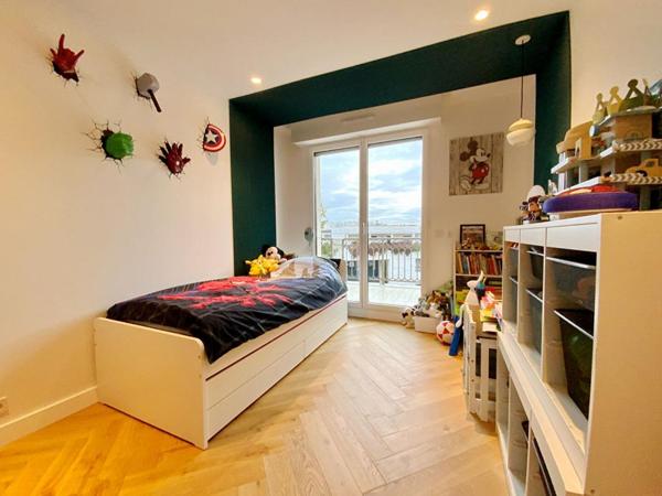 Duplex d'exception aux prestations raffinées -- 4 chambres -- terrasse de 160 m2