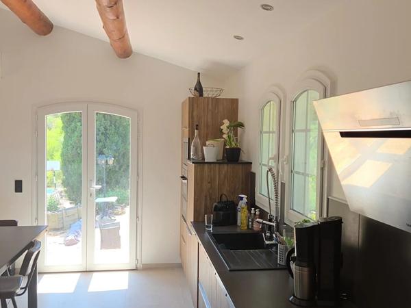 Maison T4, 3 chambres. Vous cherchez une maison à Sollies-Ville avec terrain?