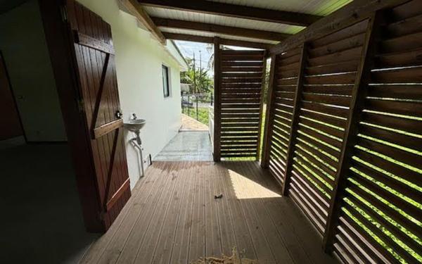 Appartement à louer    3 pièces •  Sainte-Anne