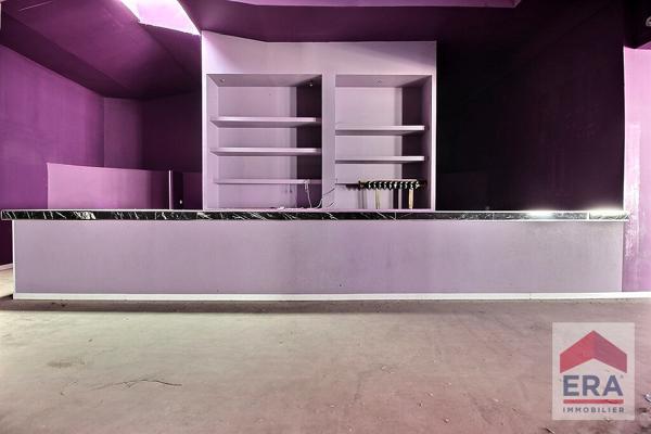 Local commercial Sarrians - 574 m2 - Piscine - Patio- Parking