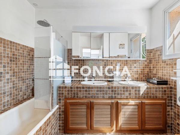 À vendre Maison 5 pièces 140.43 m² - Opio 06650