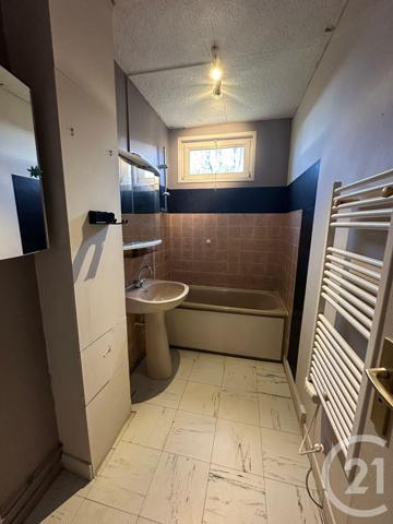 Appartement F3 à vendre  3 pièces - 73,30 m2 CERCY LA TOUR - 58