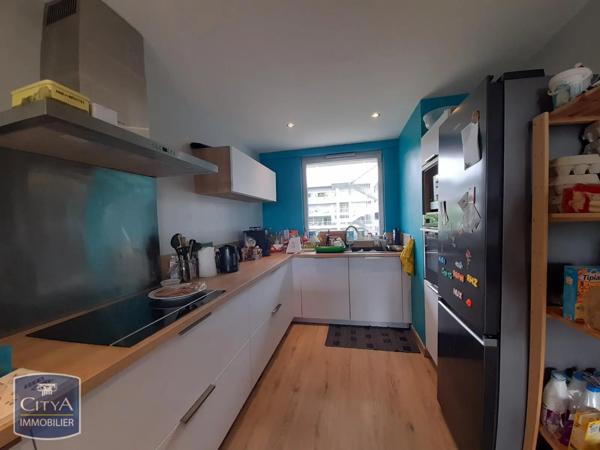 Appartement à louer 4 pièces 82.37m²