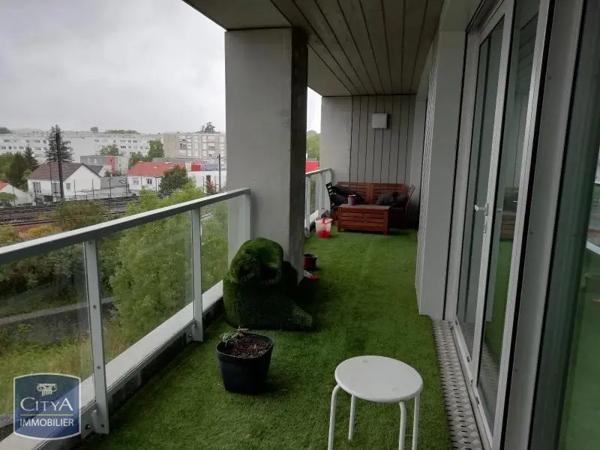 Appartement à louer 4 pièces 82.37m²
