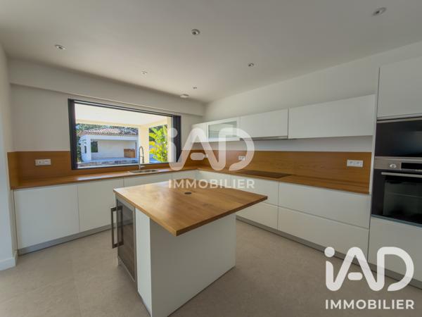 Maison à vendre 9 pièces 416 m² Sainte-Maxime
