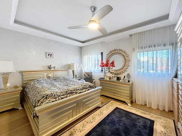 CHELLES - PROPRIÉTÉ D'EXCEPTION DE 254M² - PISCINE CHAUFFÉE - PRESTATIONS LUXUEUSES