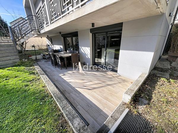 CHELLES - PROPRIÉTÉ D'EXCEPTION DE 254M² - PISCINE CHAUFFÉE - PRESTATIONS LUXUEUSES