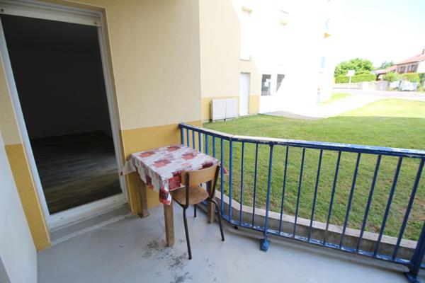Dpt Moselle (57), à louer BOULAY MOSELLE appartement T2, 1 chambre, 2 balcons