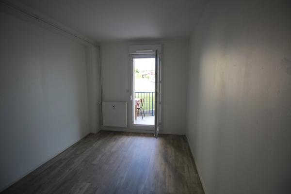 Dpt Moselle (57), à louer BOULAY MOSELLE appartement T2, 1 chambre, 2 balcons
