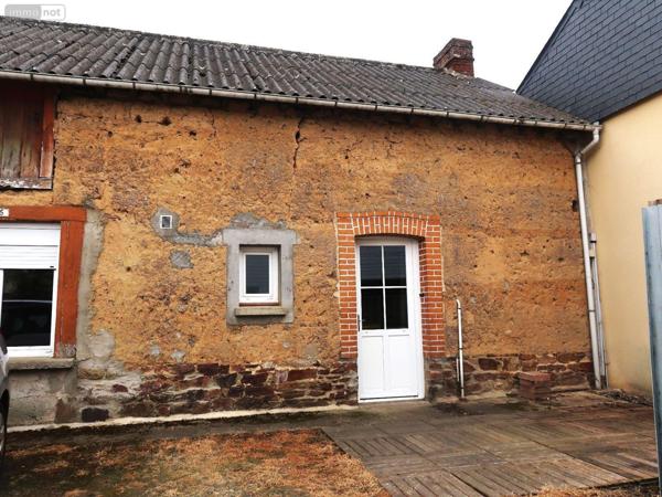 Maison de ville à vendre à Romillé en Ille-et-Vilaine (35850), ref : 050/153