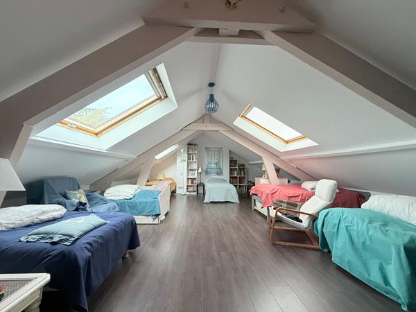 Maison quatre chambres sans vis à vis secteur madeleine