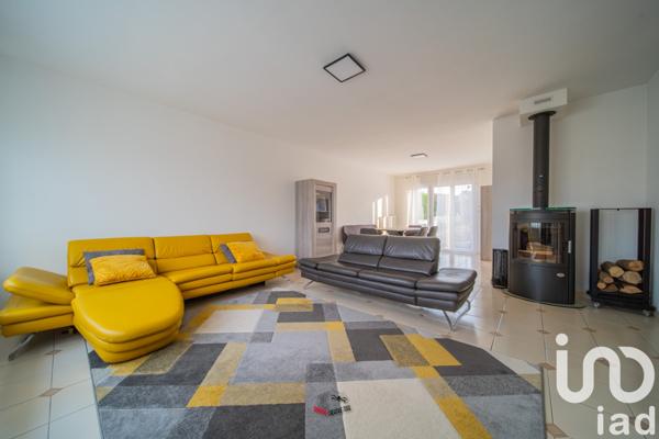 Maison à vendre 7 pièces 184 m² Ogy-Montoy-Flanville